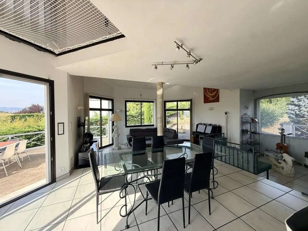 Maison à vendre, 137m², Genilac