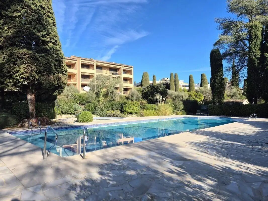 Appartement à vendre, 48m², Vence