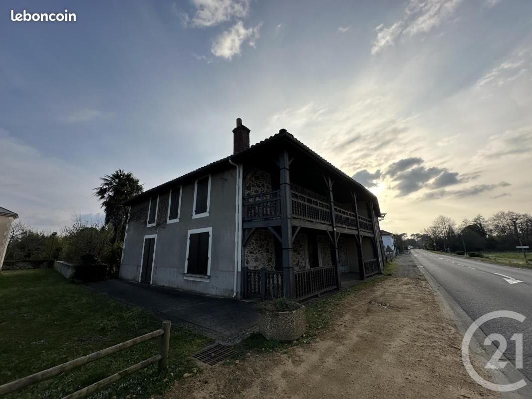 Maison à vendre, 239m², Sabres