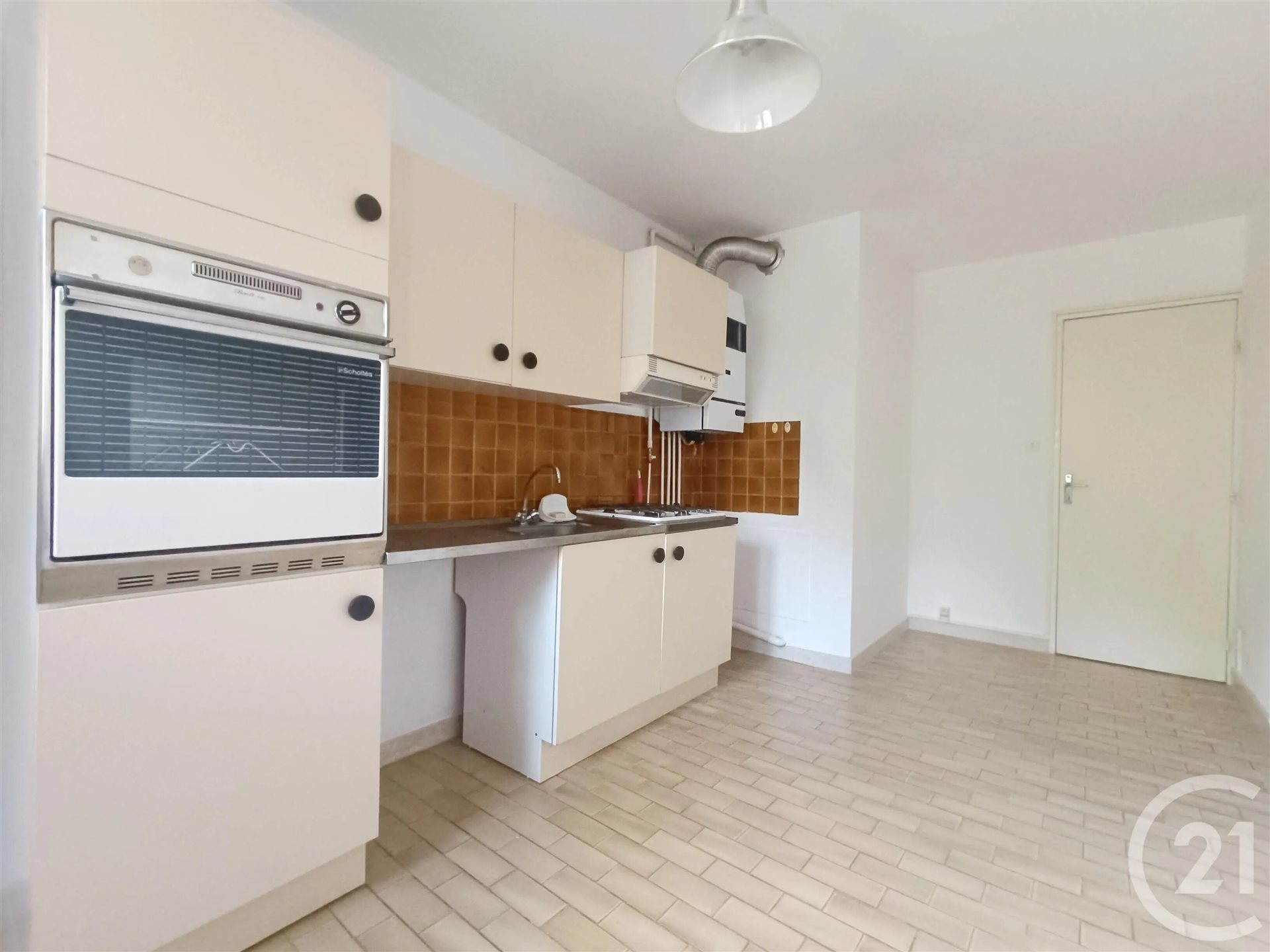 Appartement à louer, 56m², Marseille 12ème
