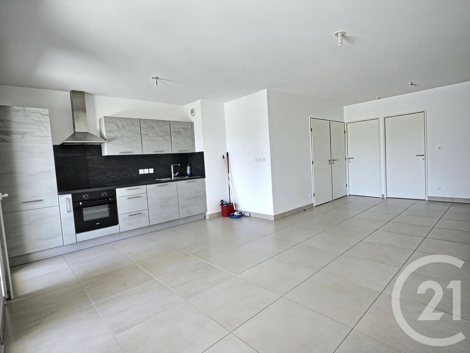 Appartement à louer, 58m², La Londe-les-Maures