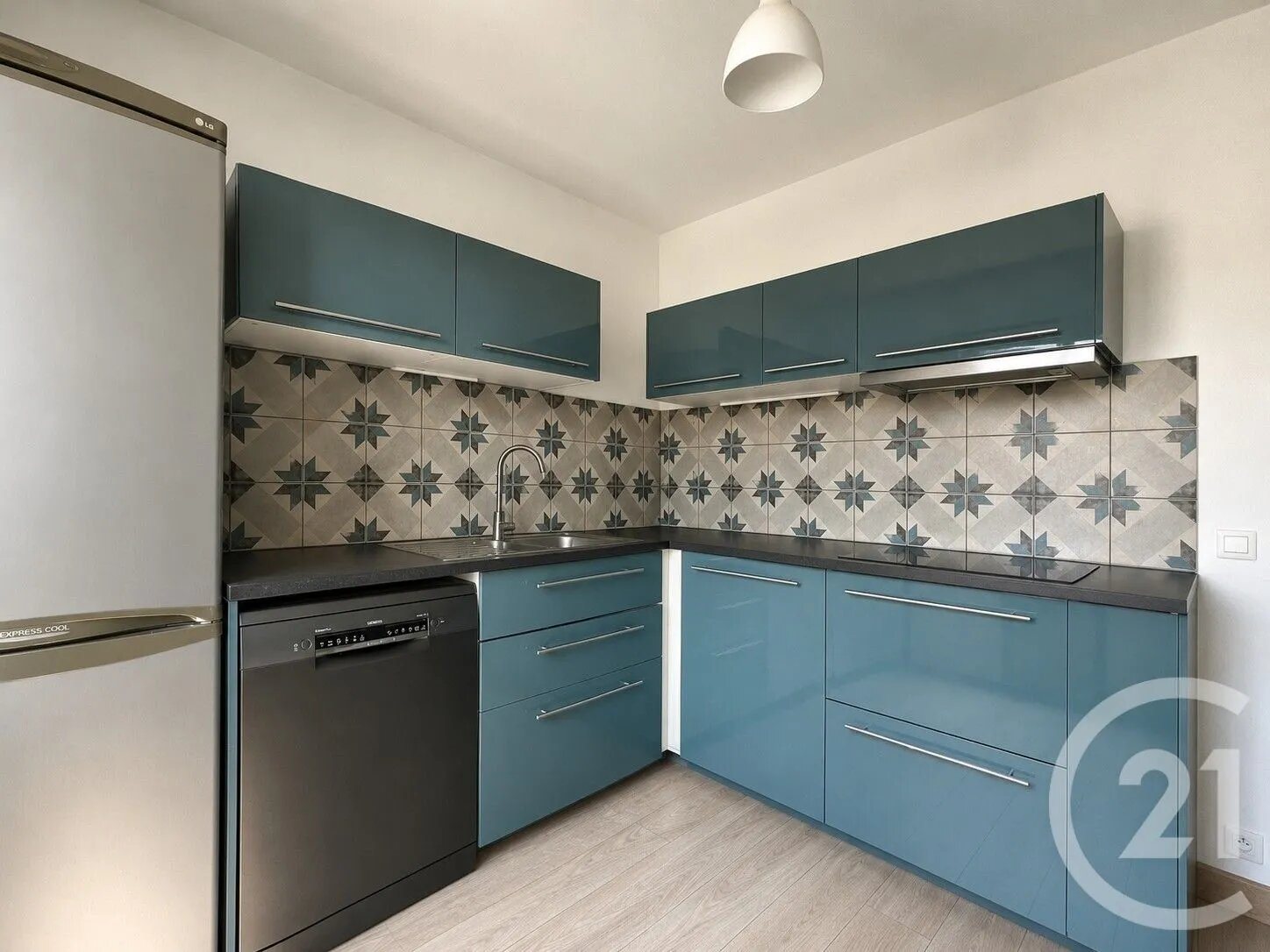 Appartement à vendre, 72m², Hyères