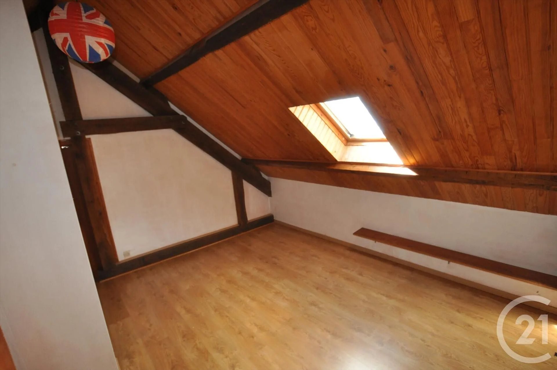 Maison à louer, 192m², Pont-de-Salars