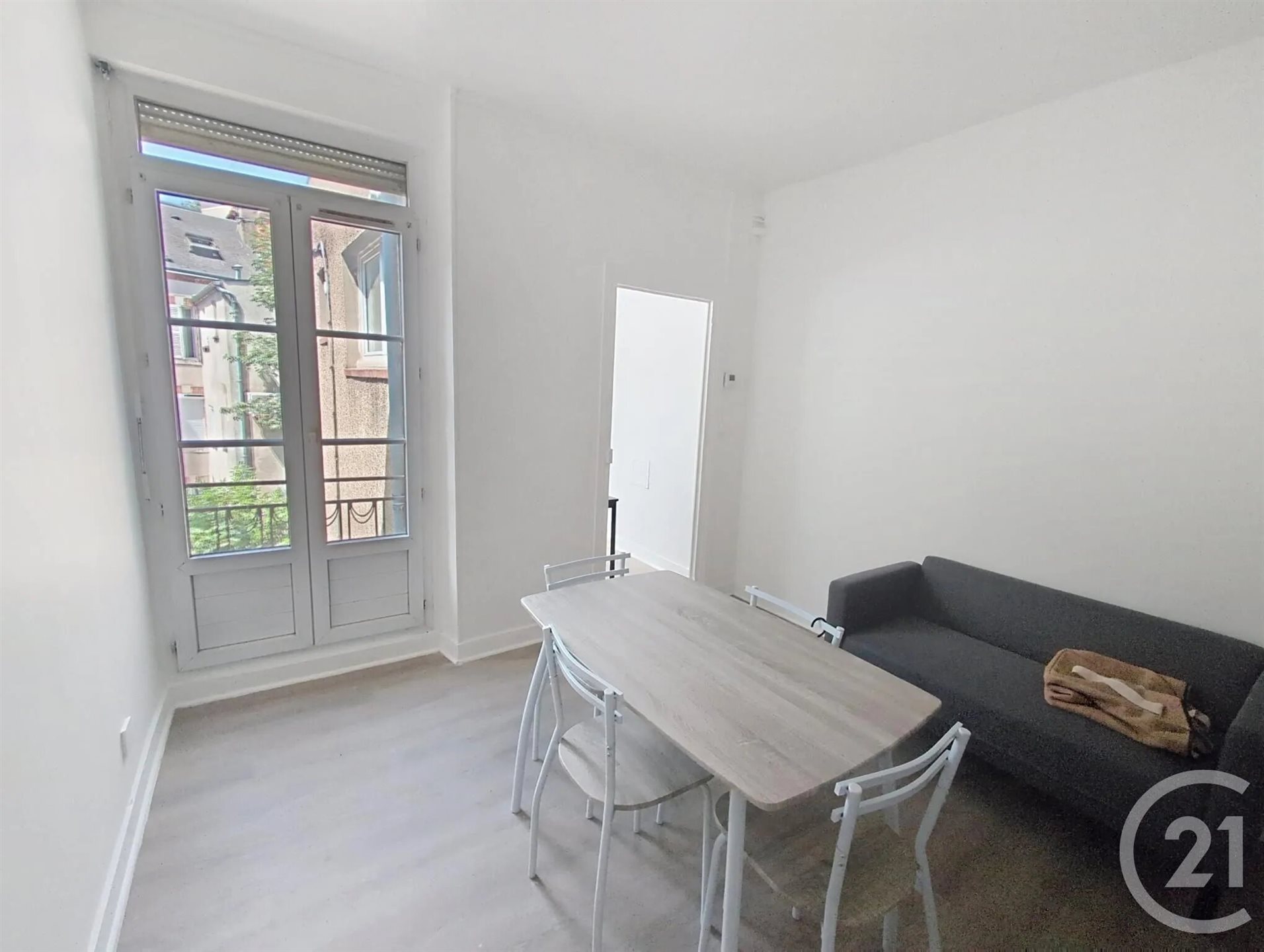 Appartement à louer, 42m², Orléans
