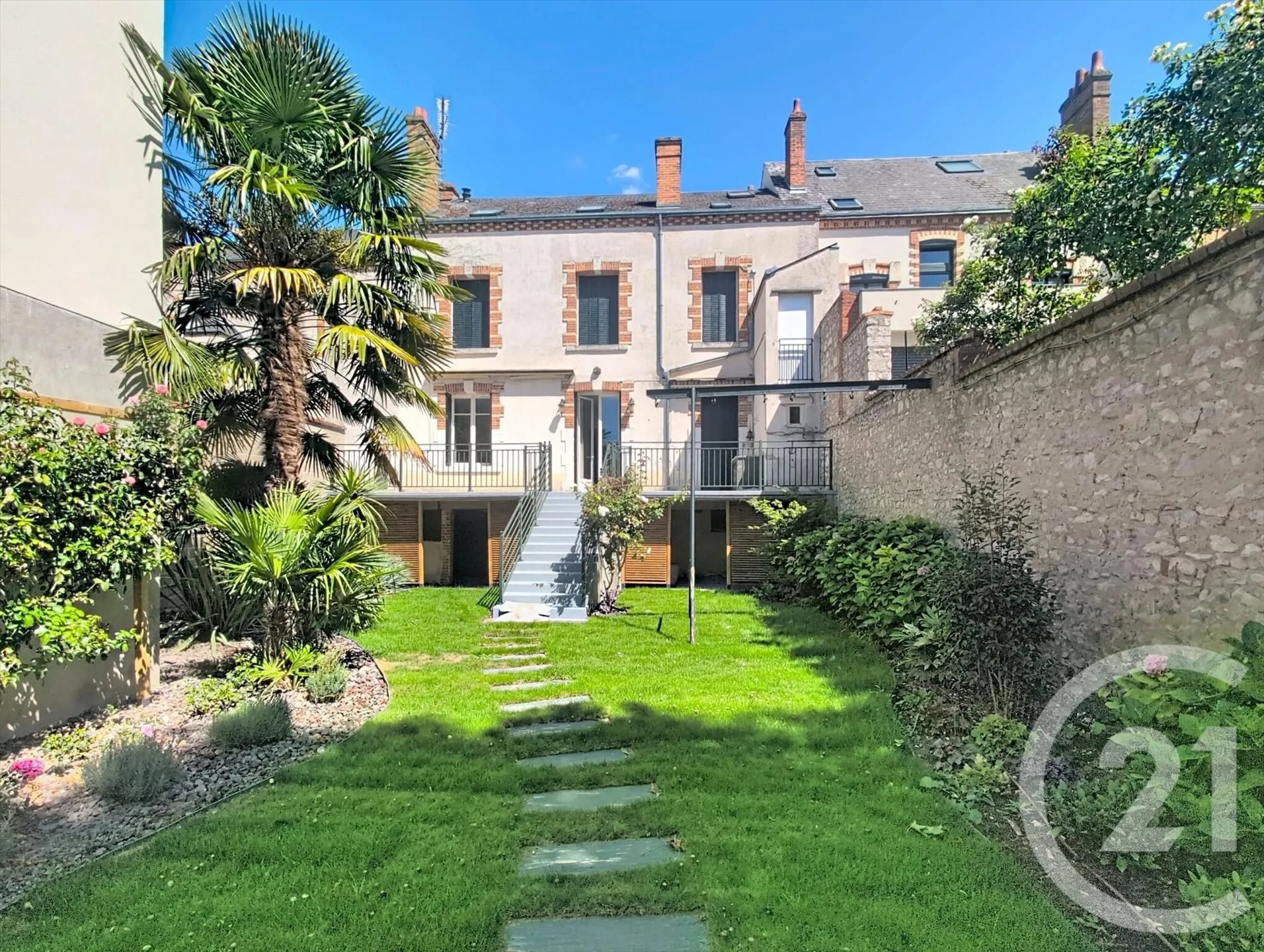 Maison à louer, 289m², Orléans