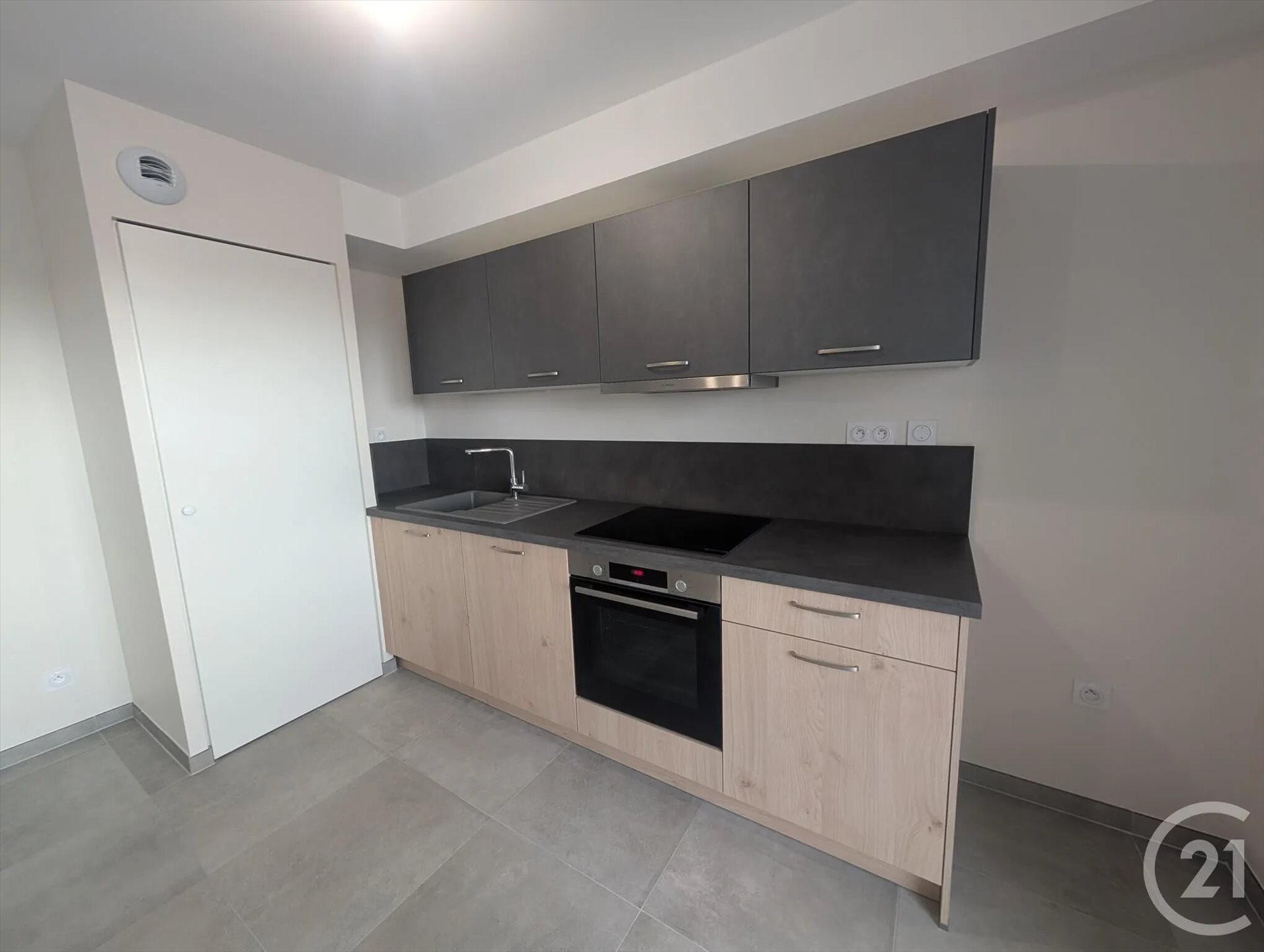 Appartement à louer, 62m², Saint-Jean-de-la-Ruelle