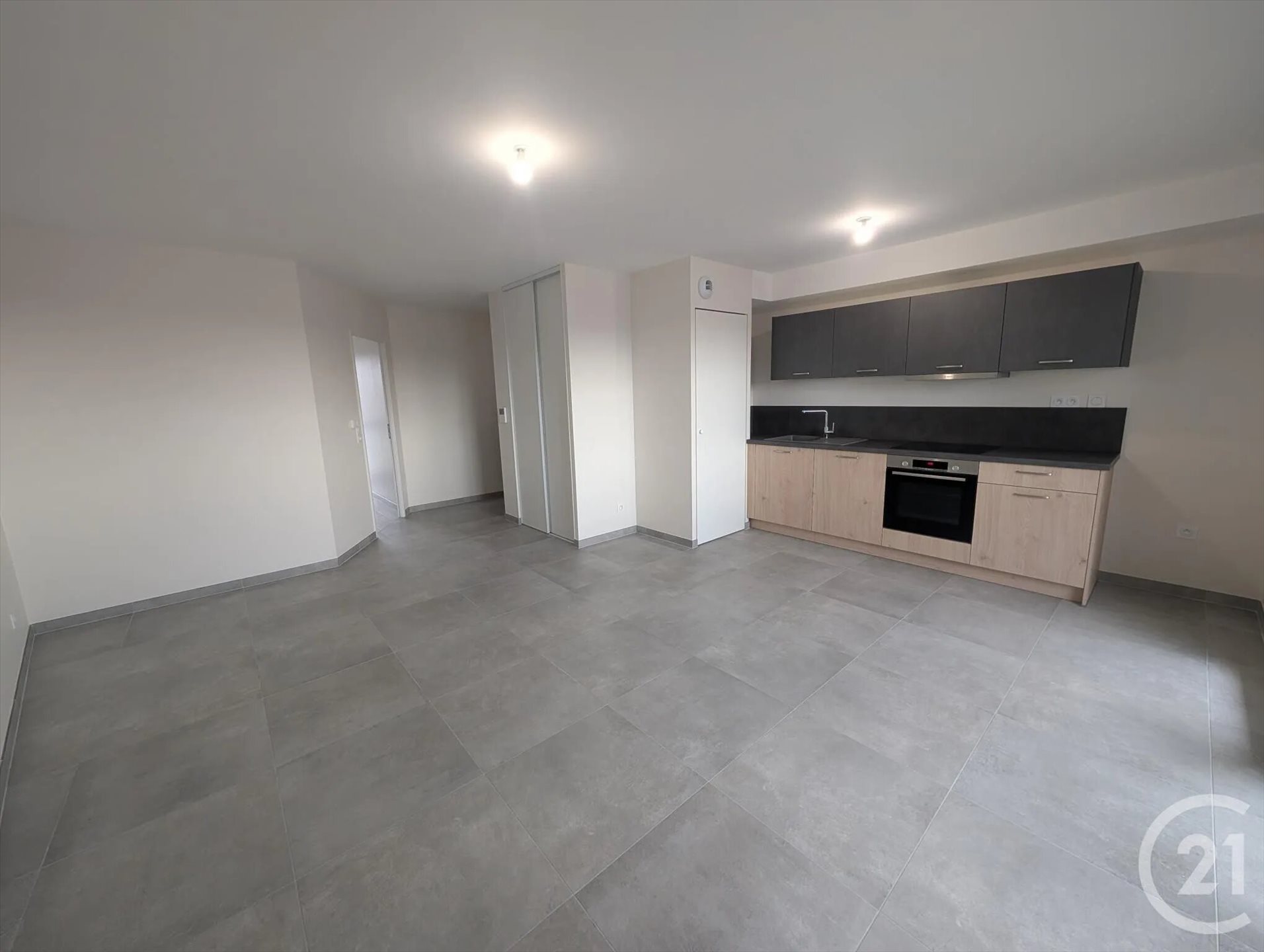 Appartement à louer, 62m², Saint-Jean-de-la-Ruelle
