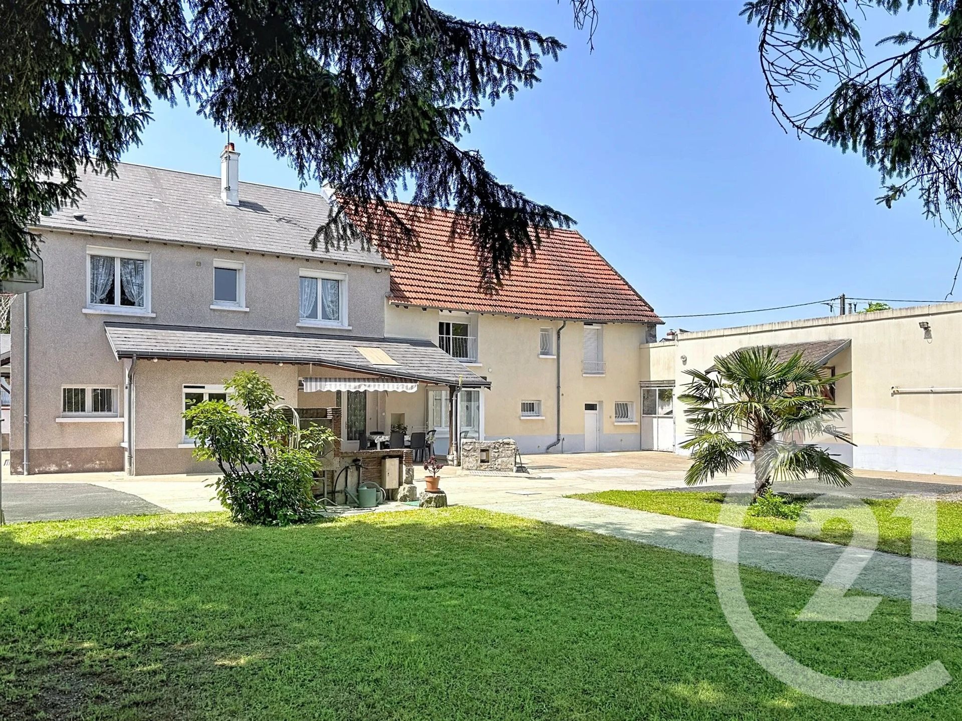 Maison à vendre, 198m², Saint-Jean-de-la-Ruelle