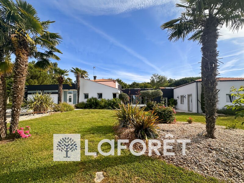 Maison à vendre, 491m², Jazennes