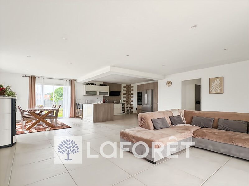 Maison à vendre, 136m², Villars-en-Pons