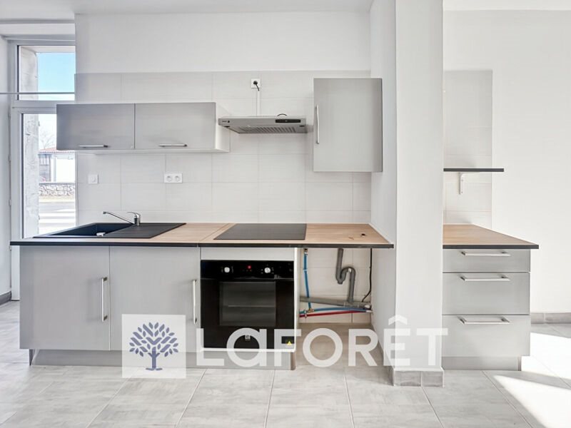 Appartement à louer, 50m², Gémozac
