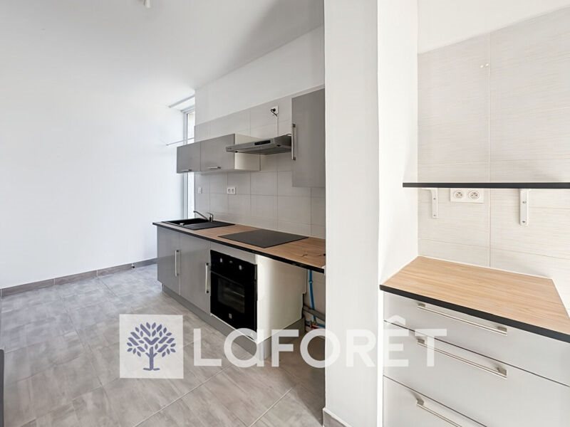 Appartement à louer, 50m², Gémozac