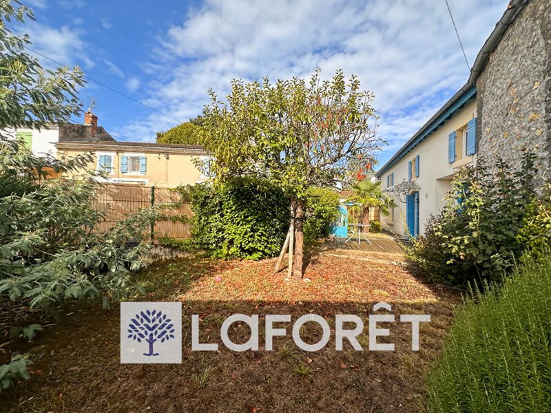 Maison à vendre, 147m², Gémozac