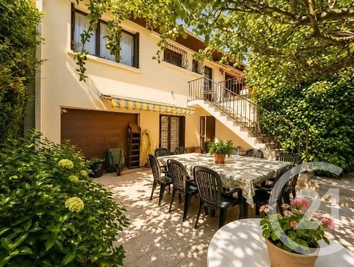 Maison à vendre, 193m², Livry-Gargan