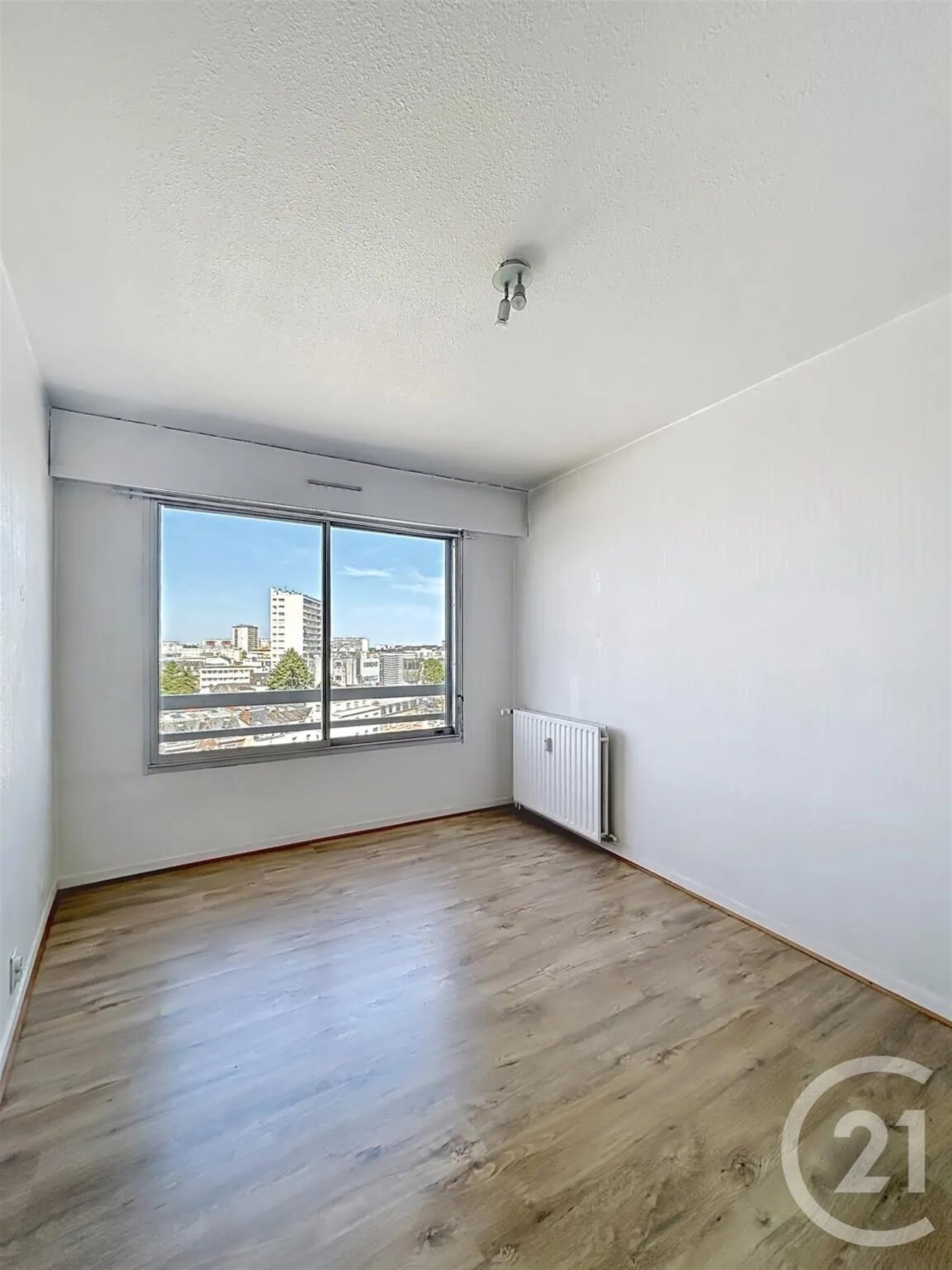 Appartement à louer, 19m², Orléans