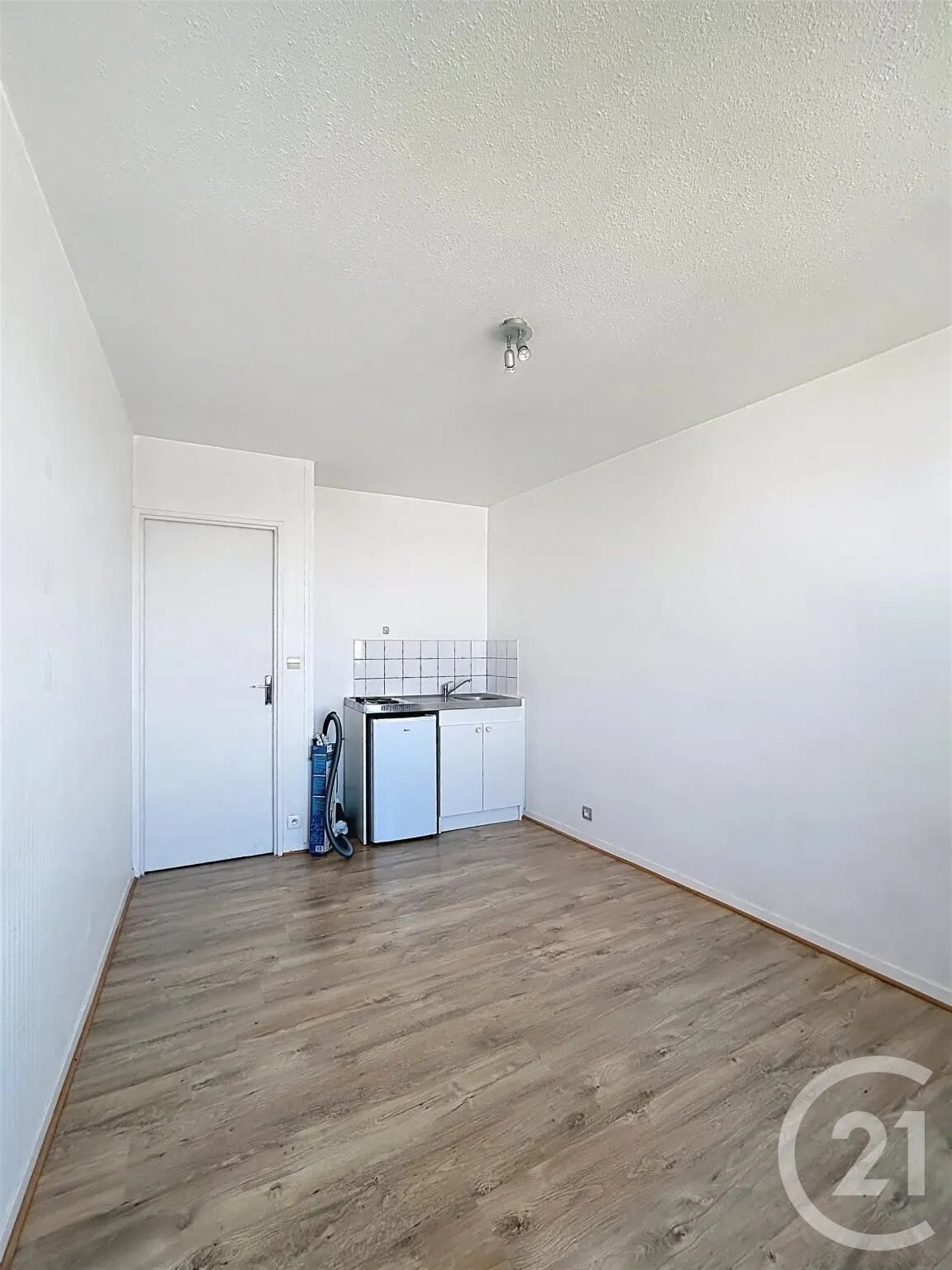 Appartement à louer, 19m², Orléans