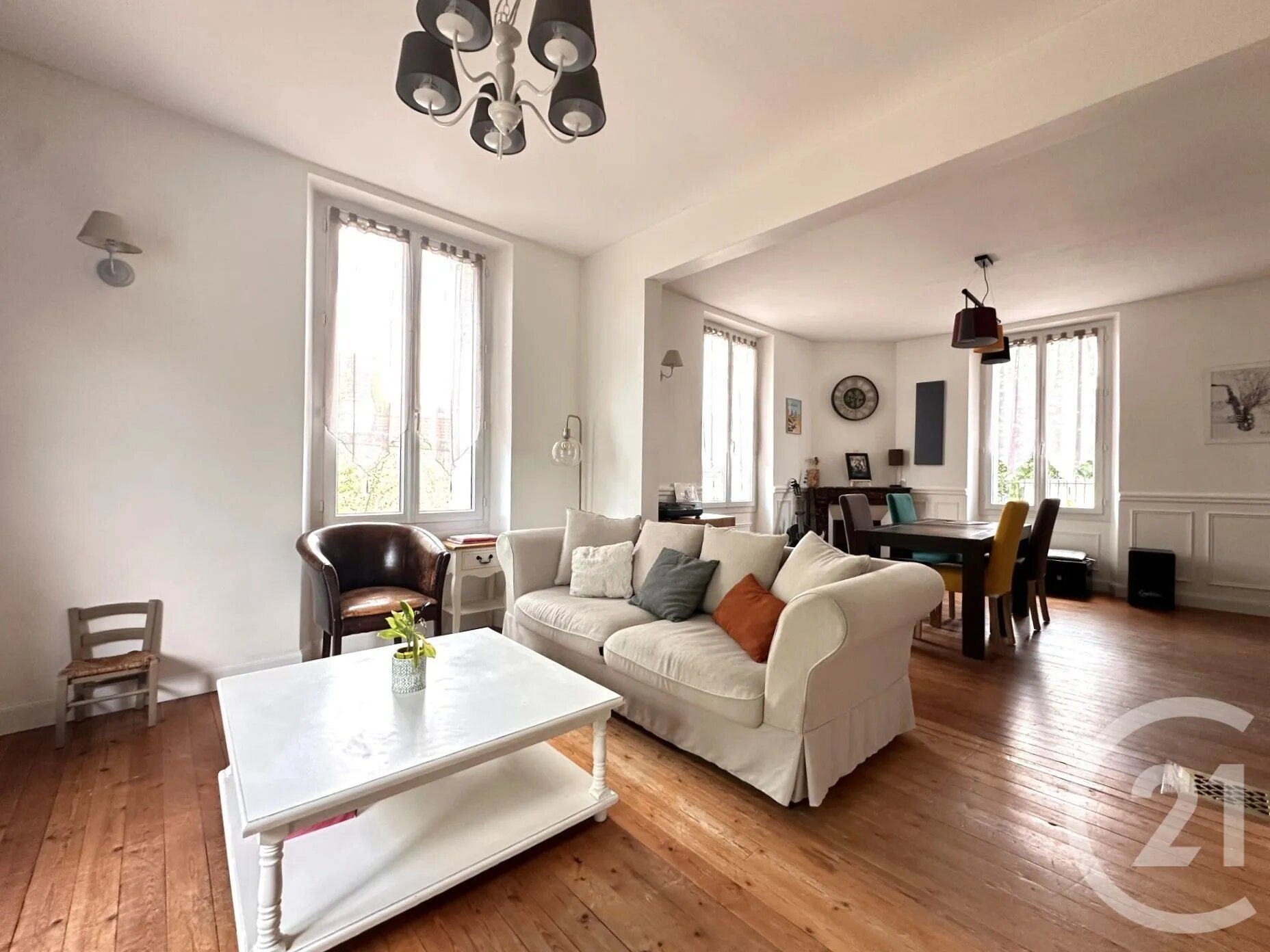 Maison à vendre, 176m², Angerville