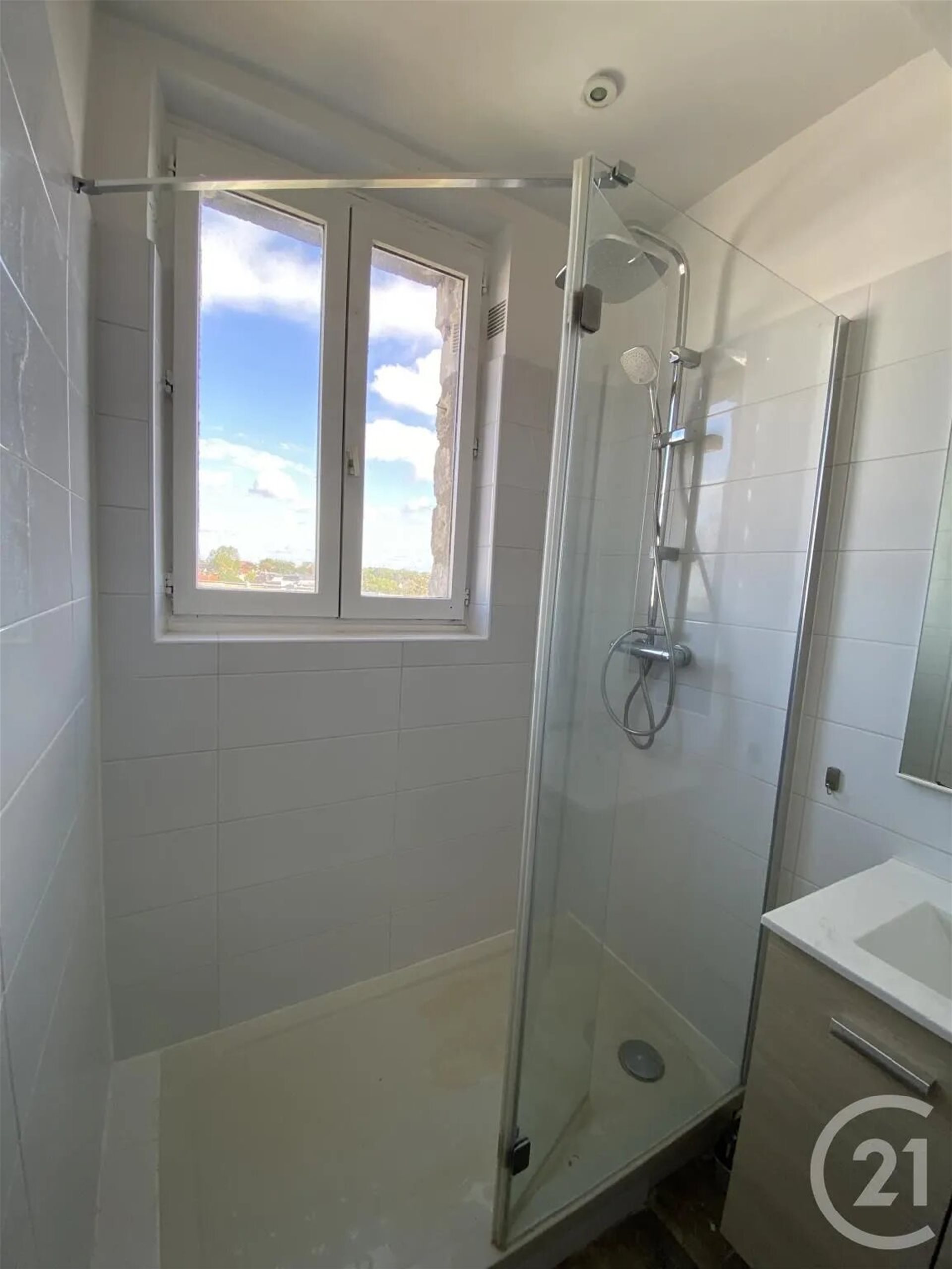 Appartement à louer, 47m², Livry-Gargan