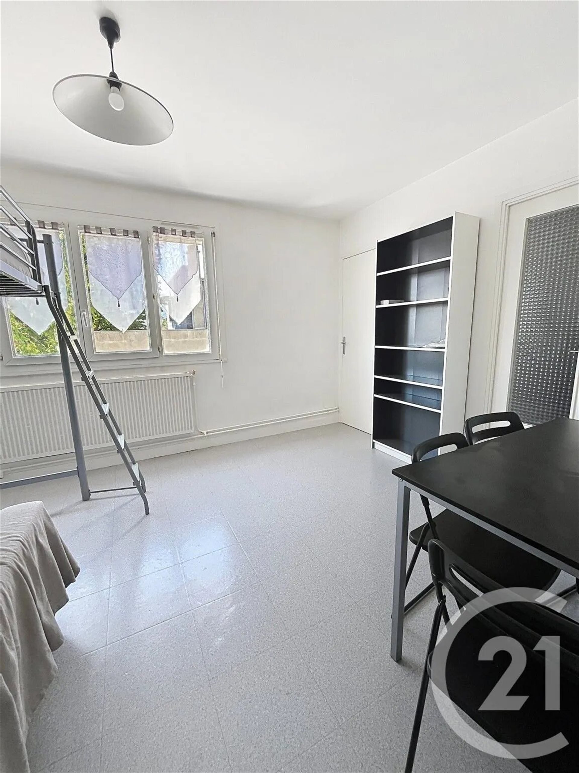 Appartement à louer, 23m², Clermont-Ferrand