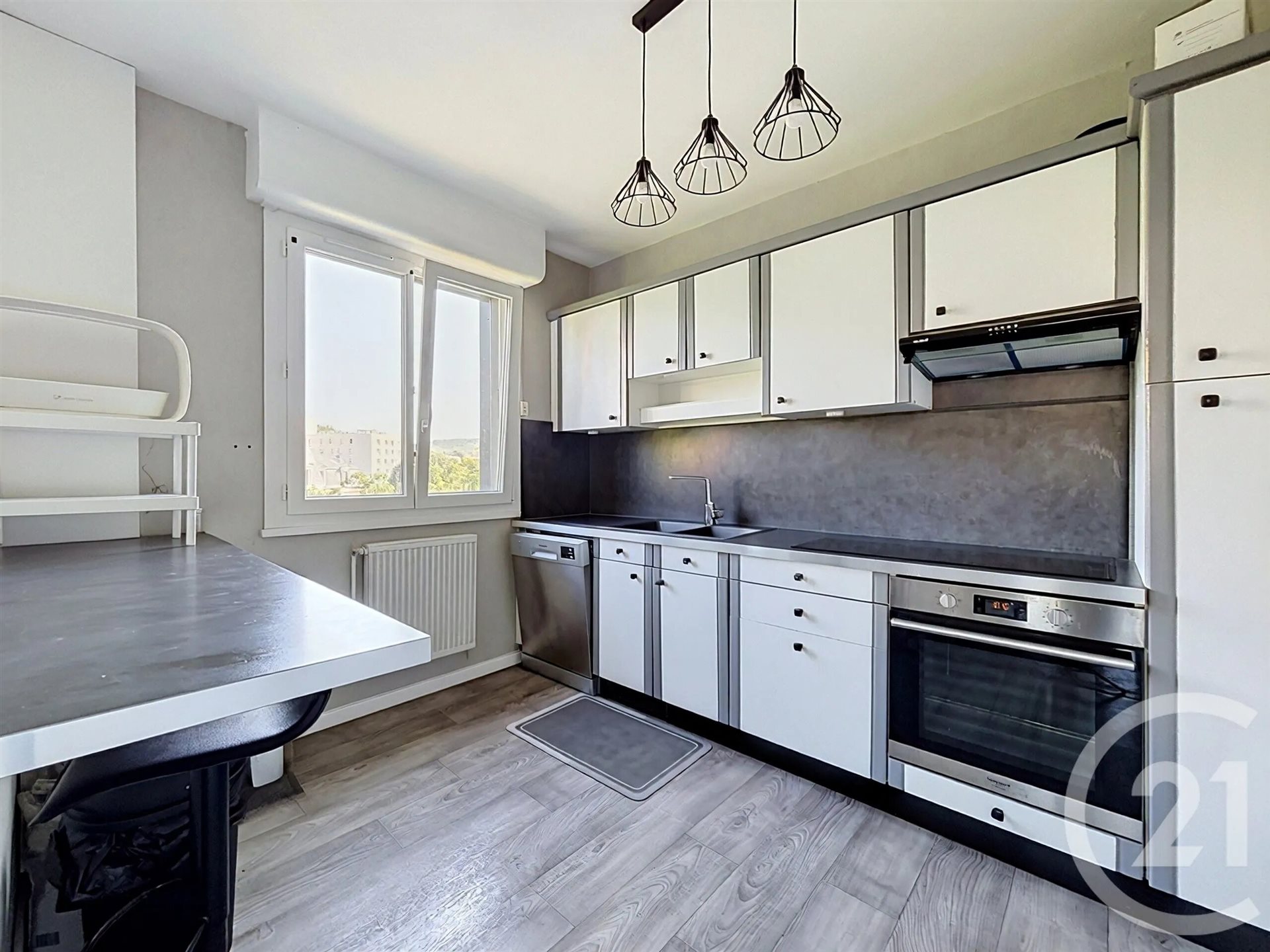 Appartement à vendre, 93m², Clermont-Ferrand