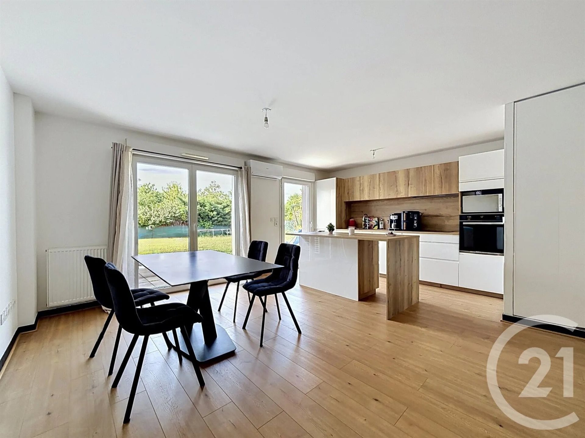 Maison à vendre, 98m², Cébazat