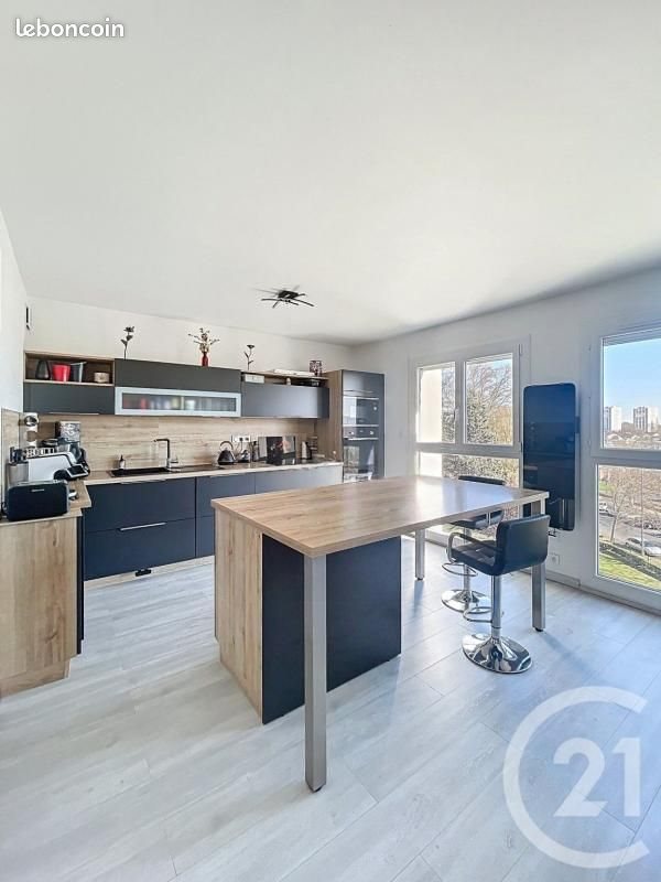 Appartement à vendre, 93m², Clermont-Ferrand