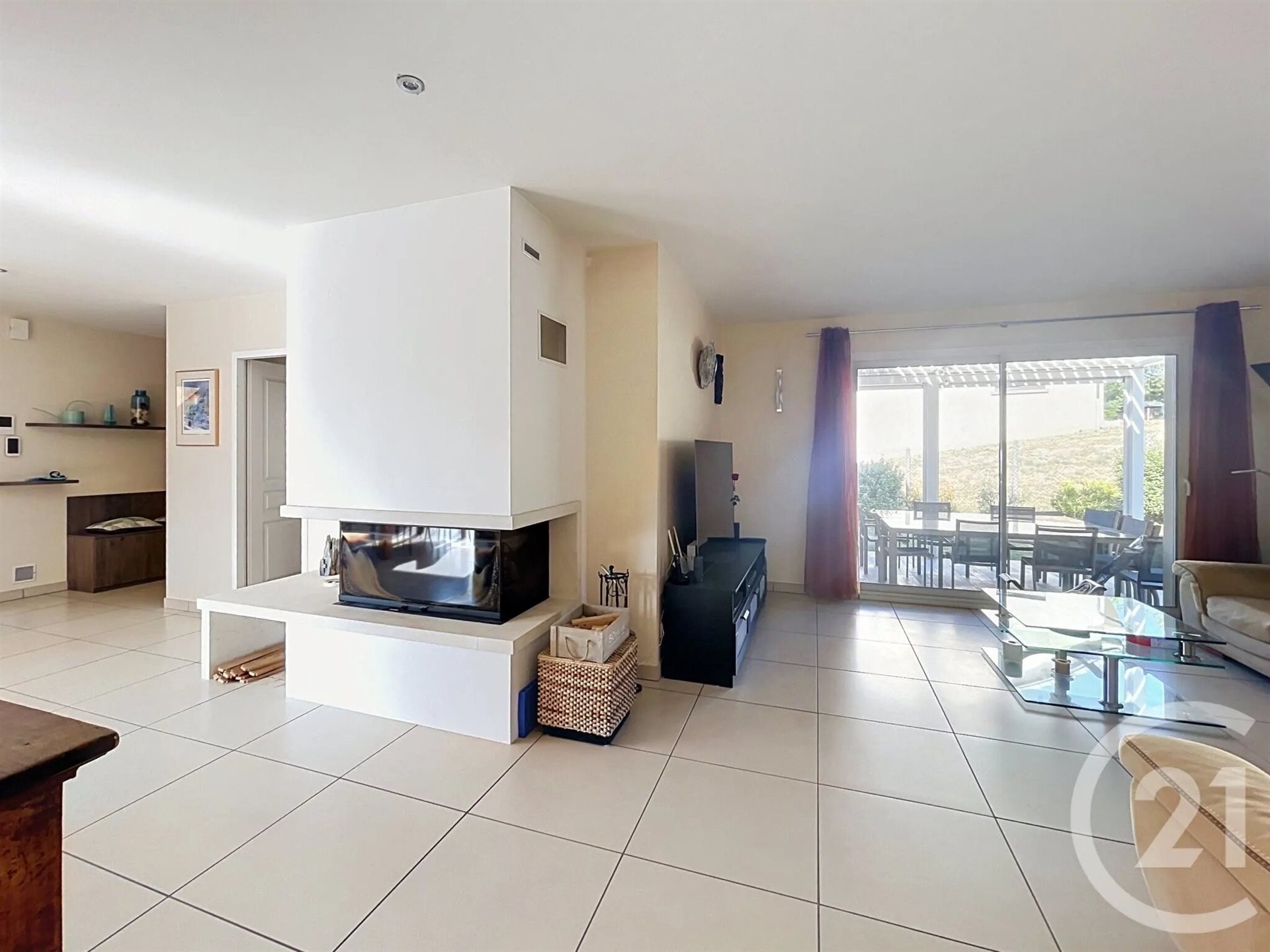 Maison à vendre, 196m², Pérignat-lès-Sarliève