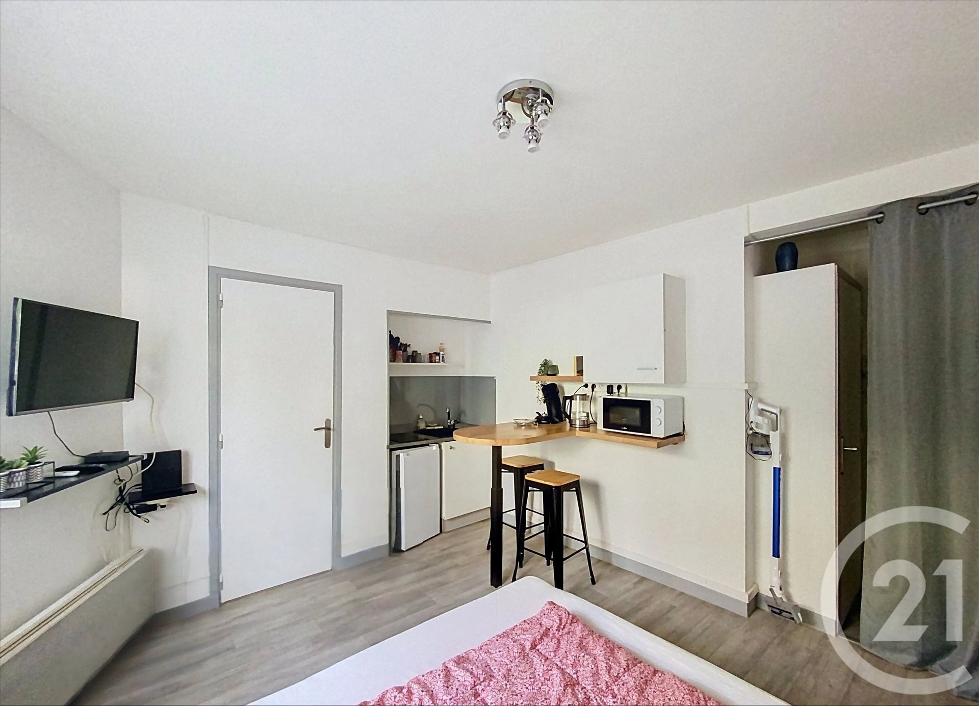 Appartement à louer, 19m², Clermont-Ferrand