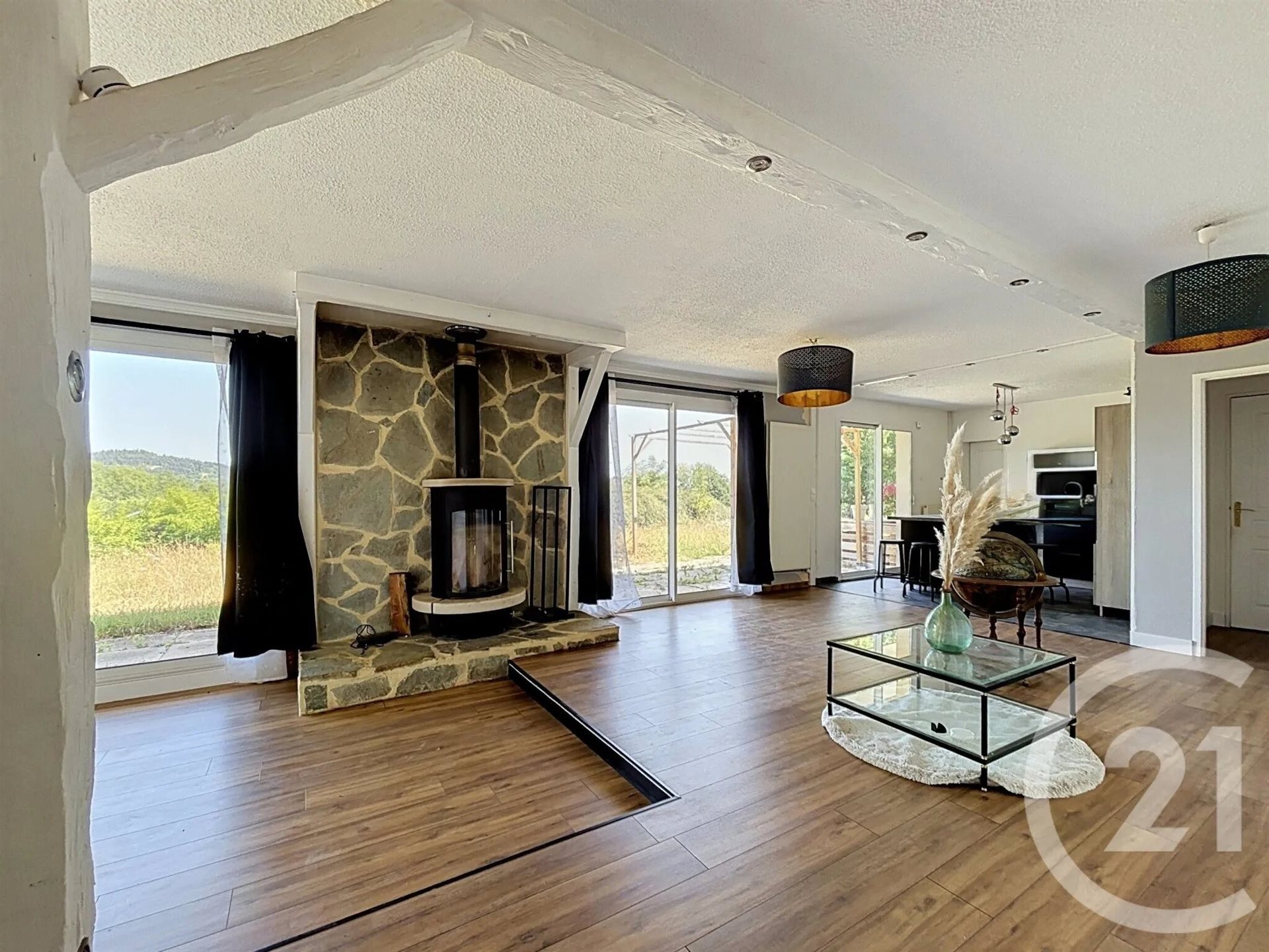 Maison à vendre, 146m², Saint-Genès-Champanelle