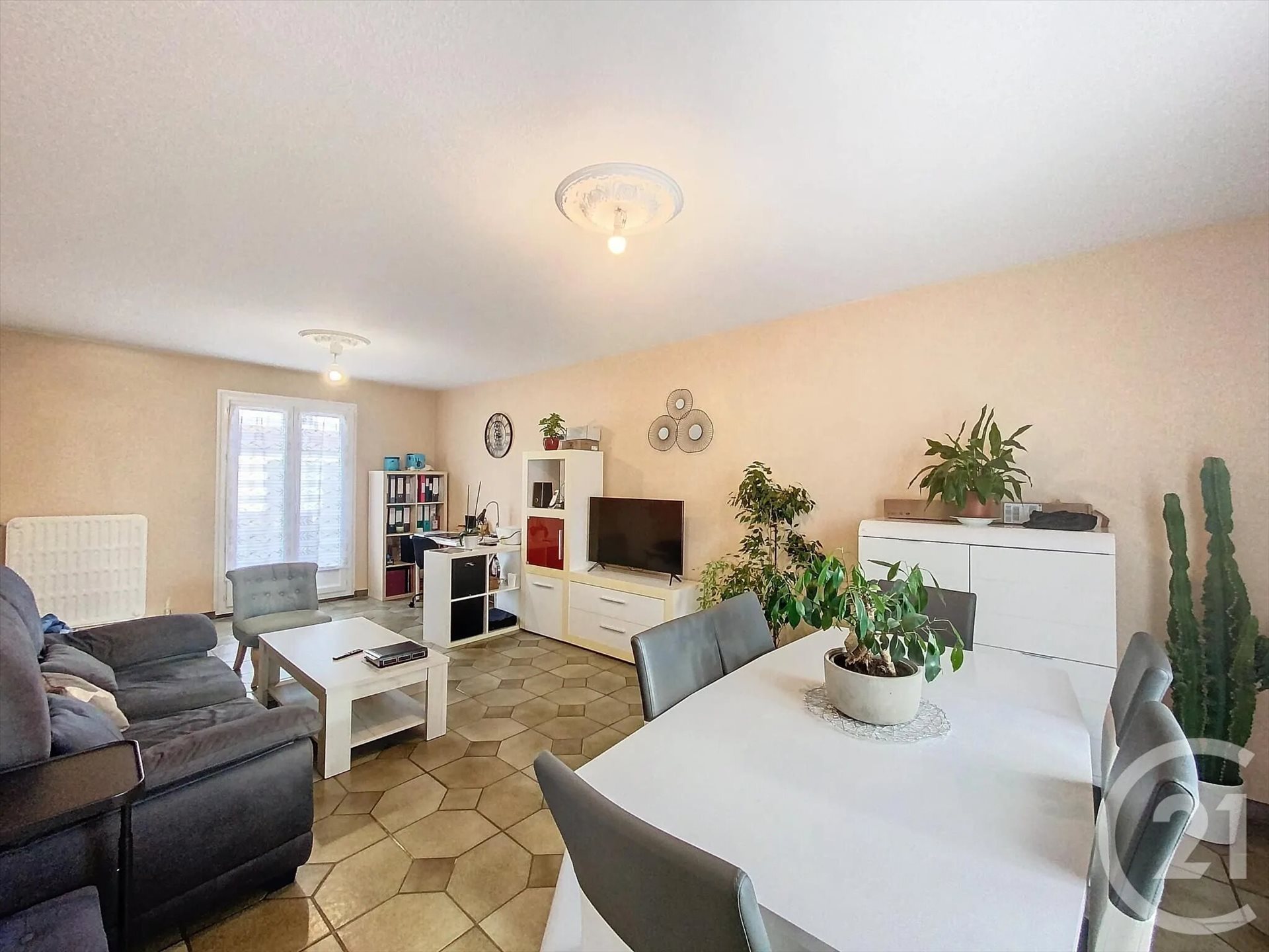 Maison à louer, 84m², Riom