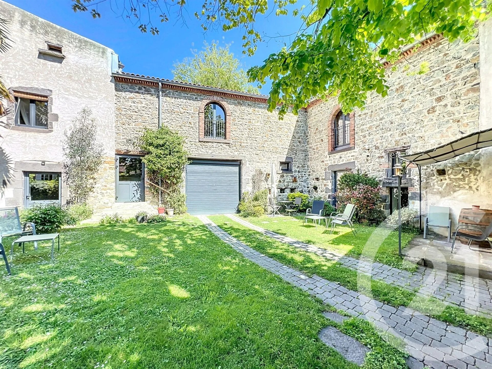 Maison à vendre, 361m², Cournon-d'Auvergne