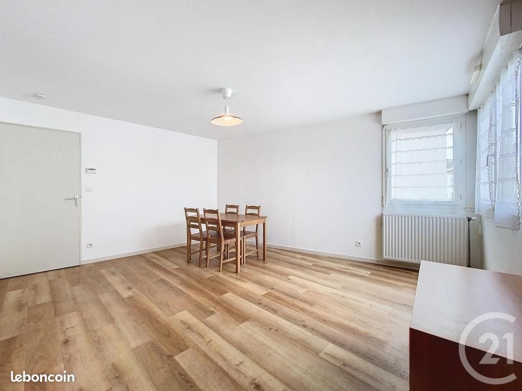 Appartement à louer, 47m², Clermont-Ferrand