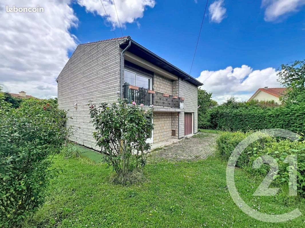 Maison à vendre, 137m², Le Cendre