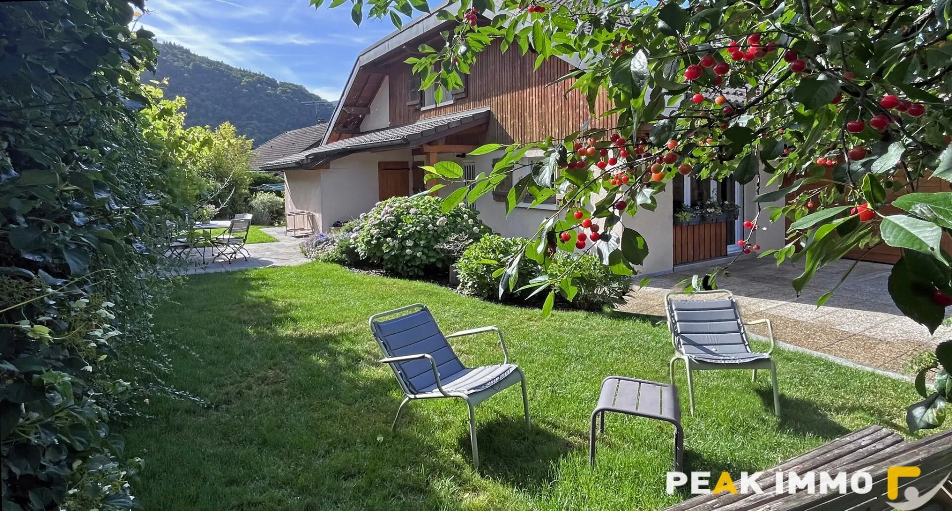 Maison à vendre, 190m², Ville-en-Sallaz