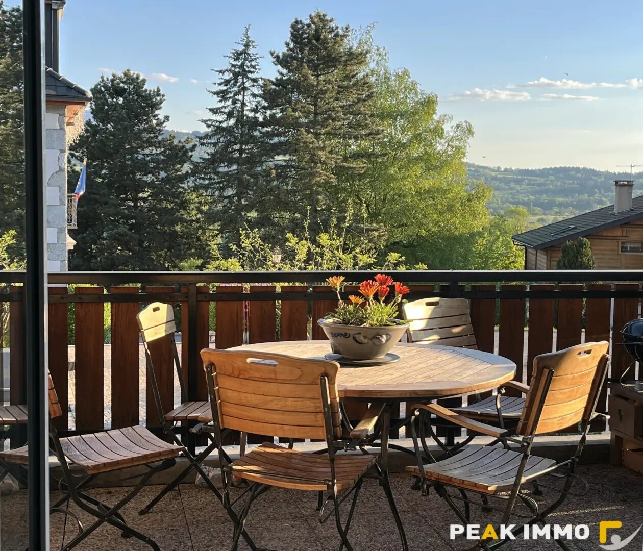 Maison à vendre, 190m², Ville-en-Sallaz