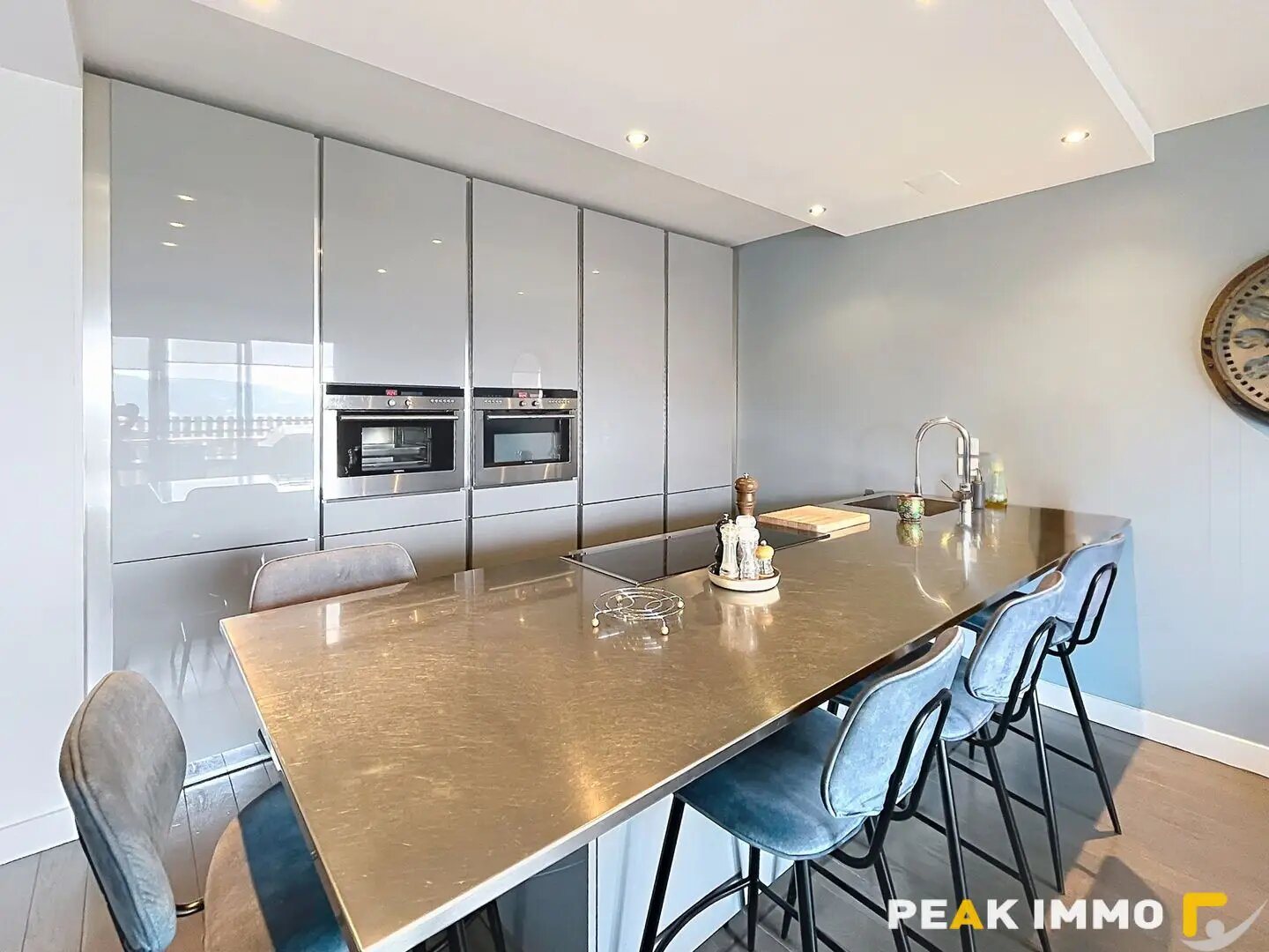 Appartement à louer, 99m², Lucinges