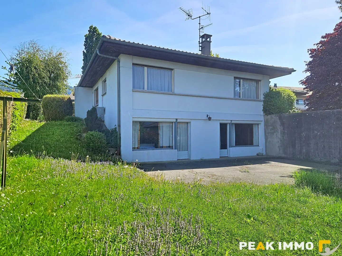 Maison à vendre, 225m², Cranves-Sales