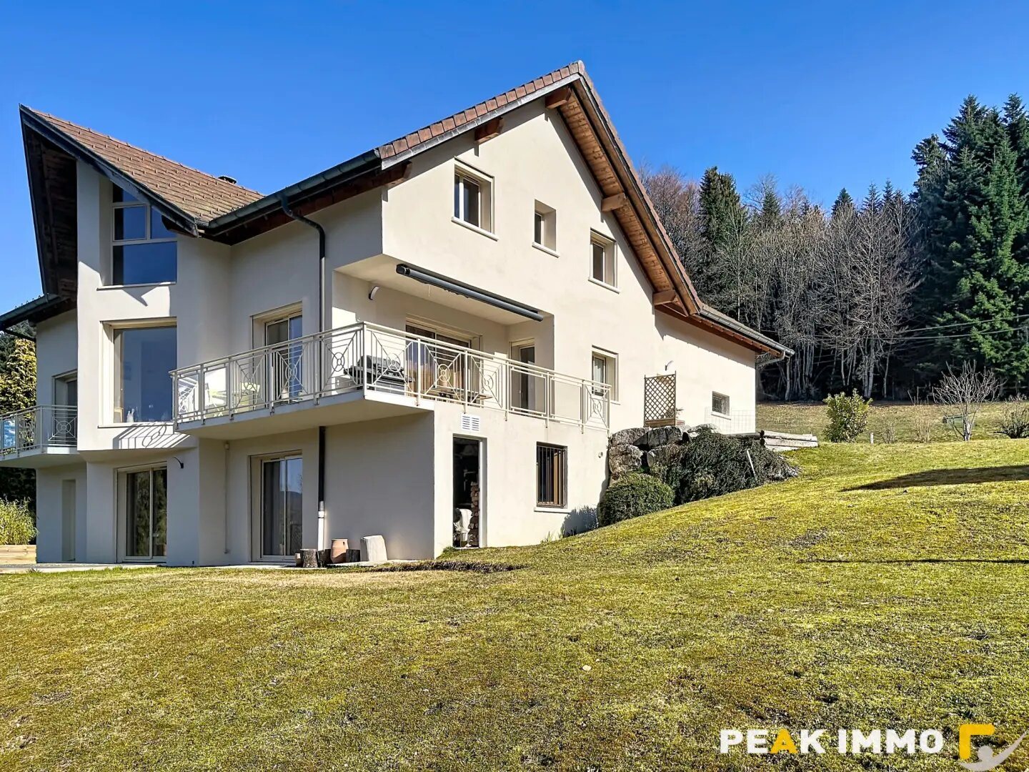 Maison à vendre, 245m², Saint-André-de-Boëge