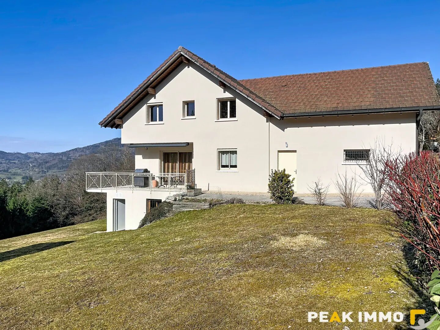 Maison à vendre, 245m², Saint-André-de-Boëge