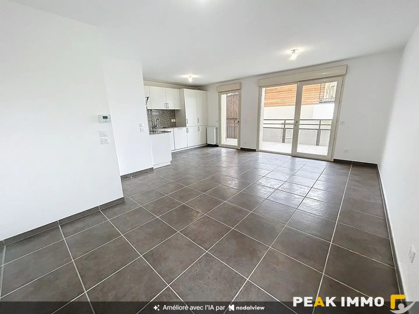 Appartement à louer, 82m², Lucinges