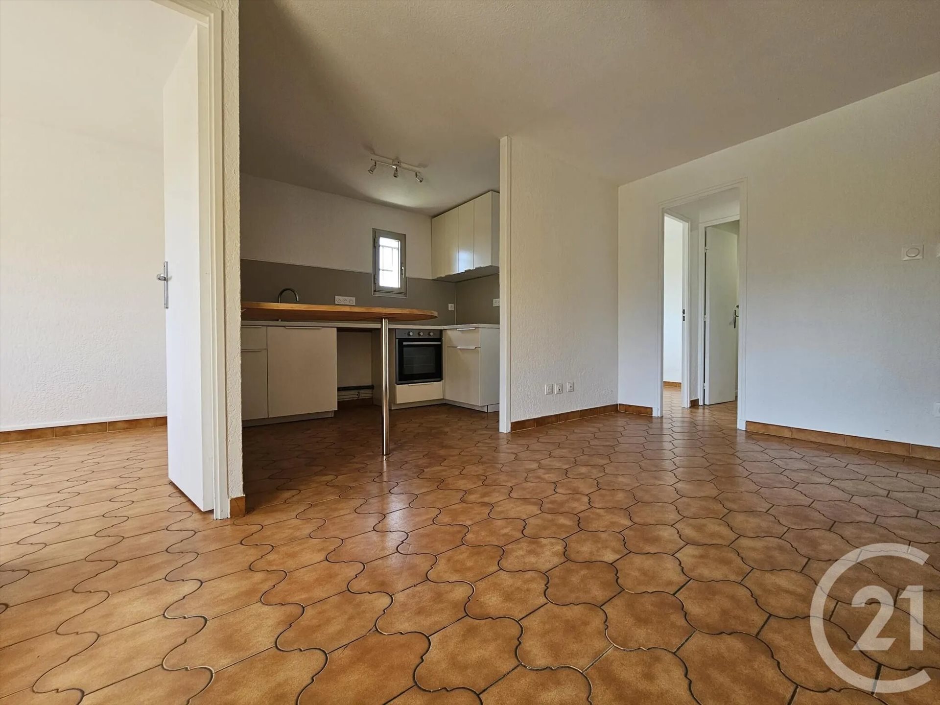 Appartement à louer, 39m², Saint-Mandrier-sur-Mer