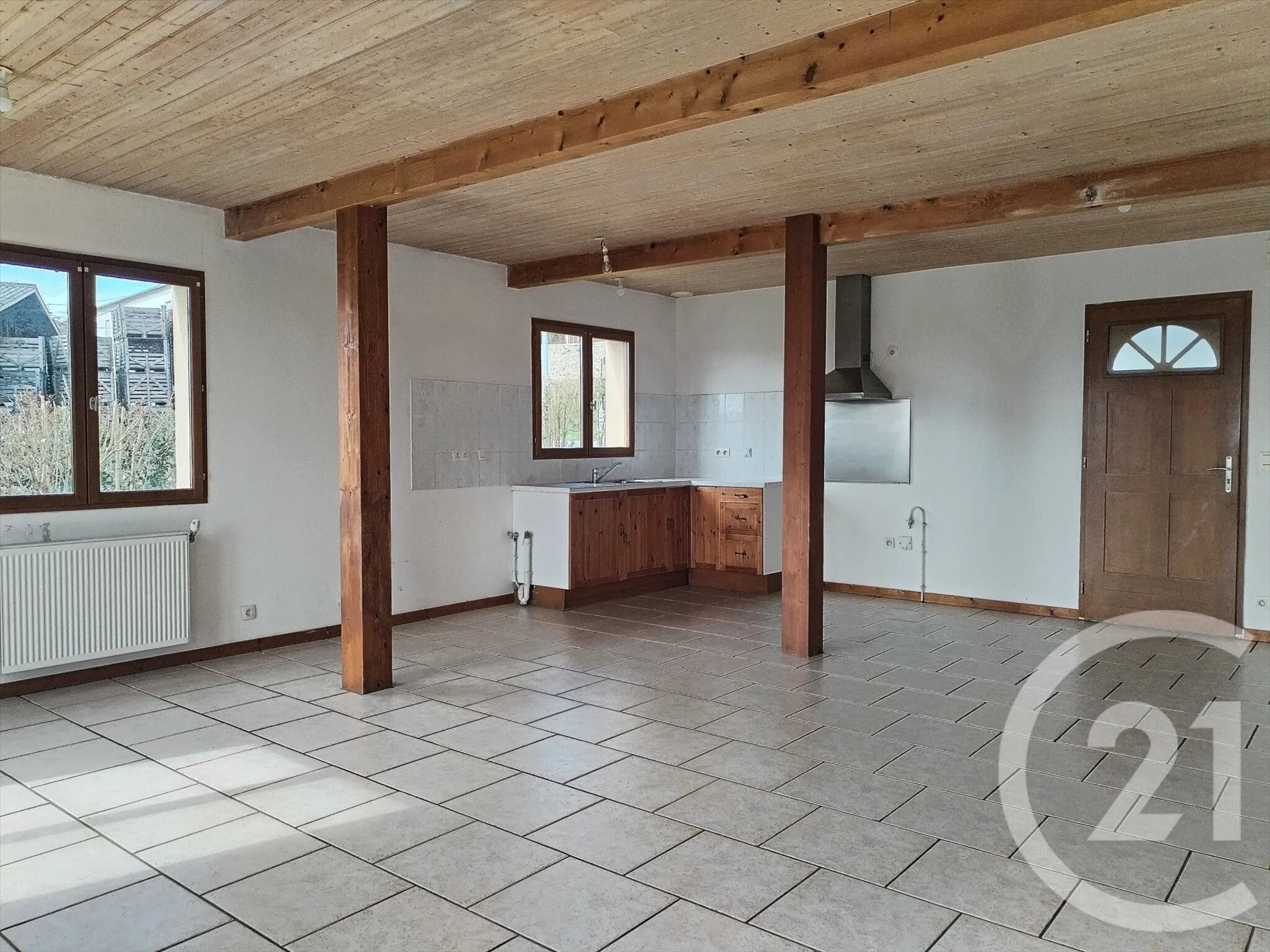 Maison à louer, 78m², Sainte-Croix-du-Mont