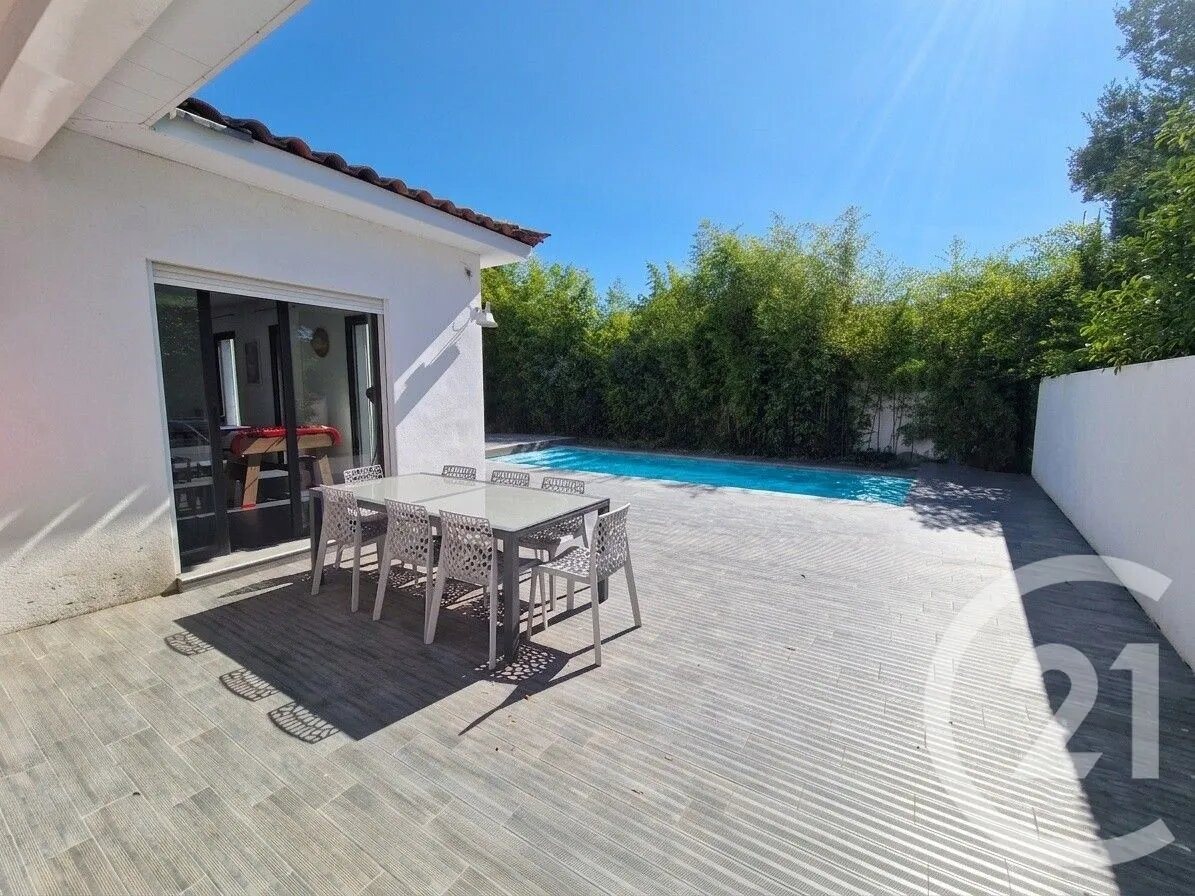 Maison à vendre, 191m², Aubord