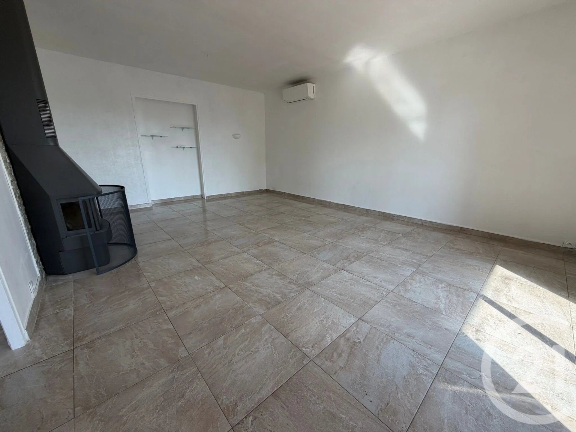 Appartement à louer, 77m², Marseille 13ème