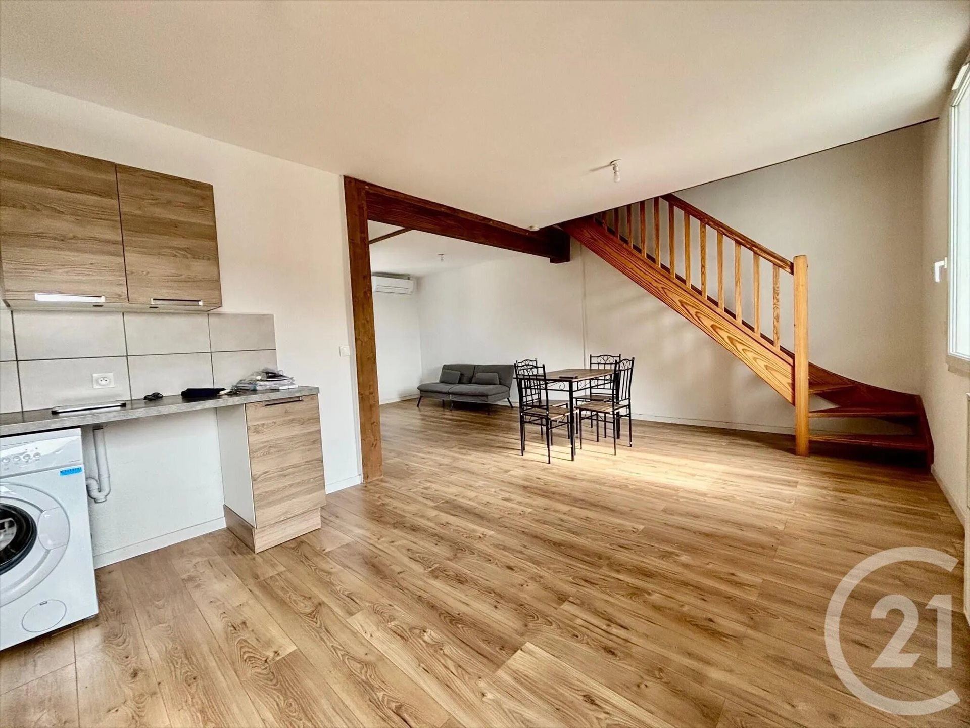 Appartement à louer, 48m², Cadolive