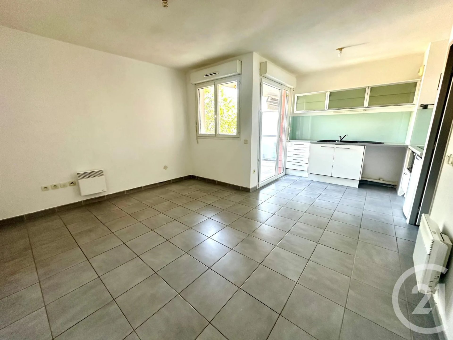 Appartement à louer, 39m², Marseille 14ème
