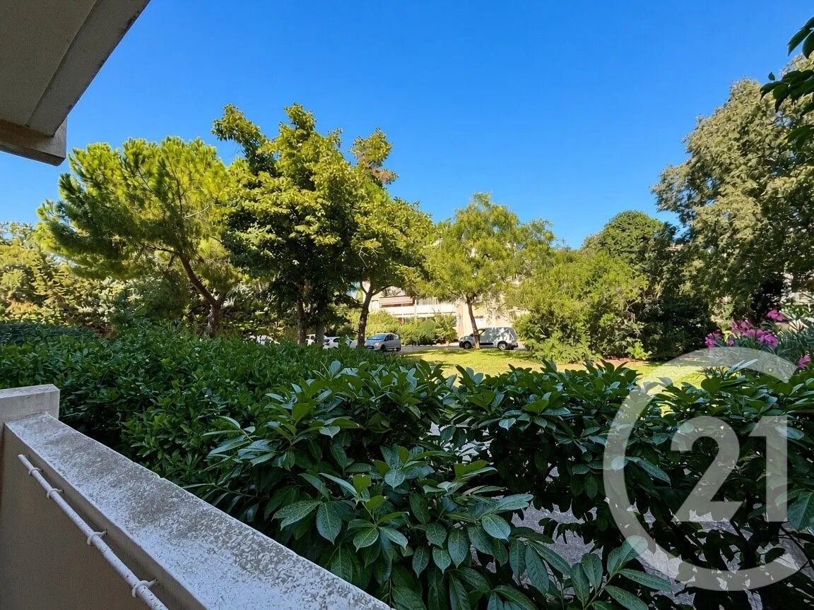 Appartement à louer, 57m², Marseille 8ème