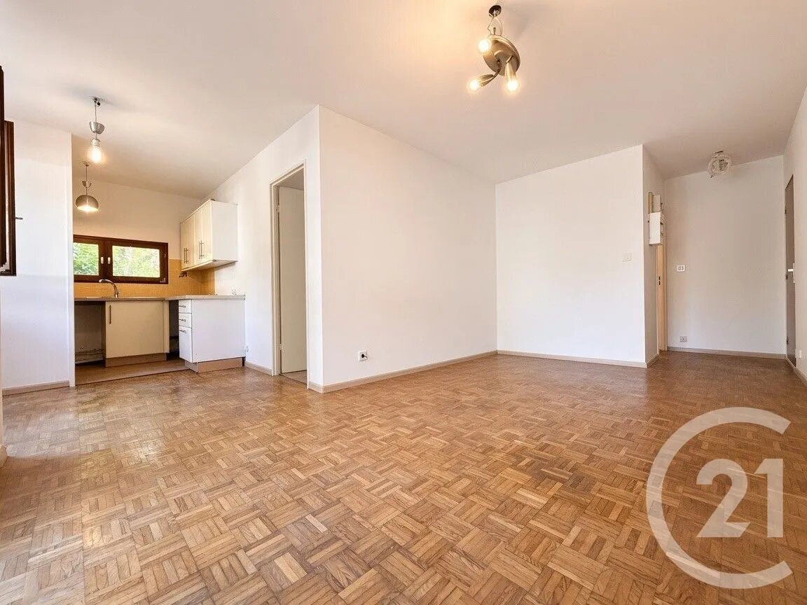 Appartement à louer, 57m², Marseille 8ème