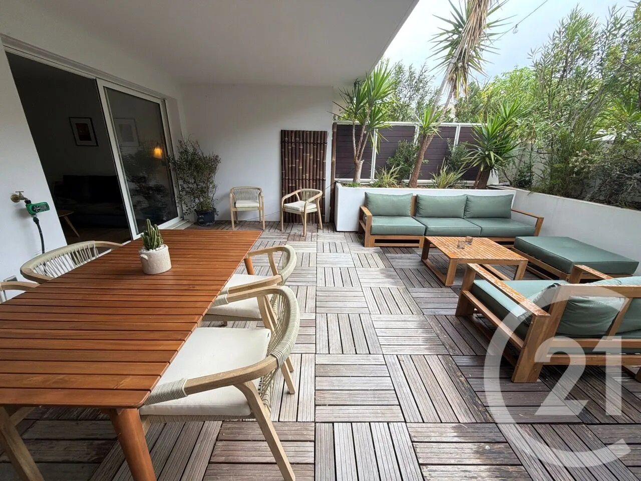 Appartement à louer, 33m², Marseille 8ème