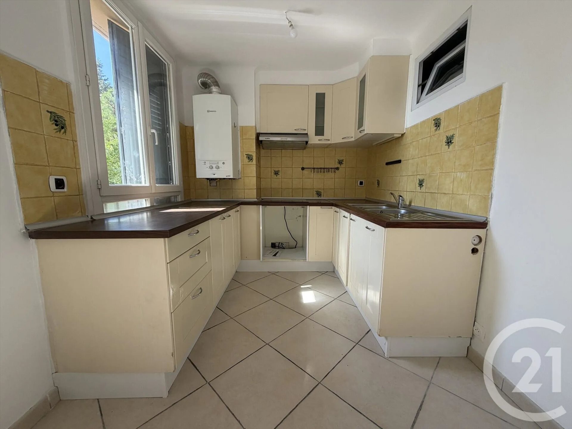Appartement à louer, 68m², Marseille 13ème